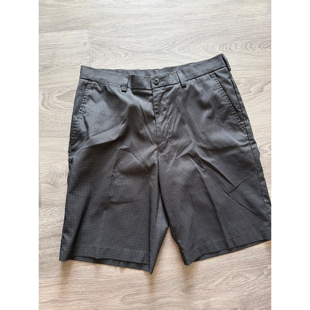 PGA Tour size 32 plaid golf shorts